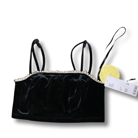 Black velvet bra crop top from Urban Outfitters - Picture 1 of 2